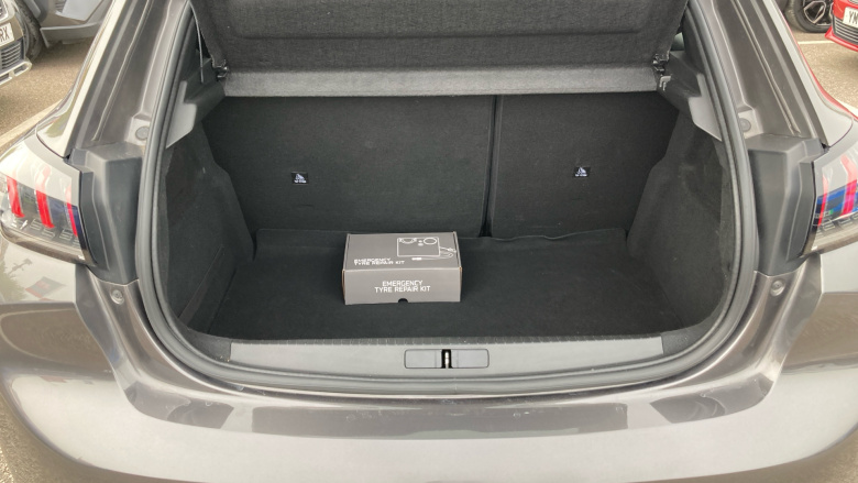 Peugeot 208 1.2 PureTech 100 Allure Premium 5dr Petrol Hatchback